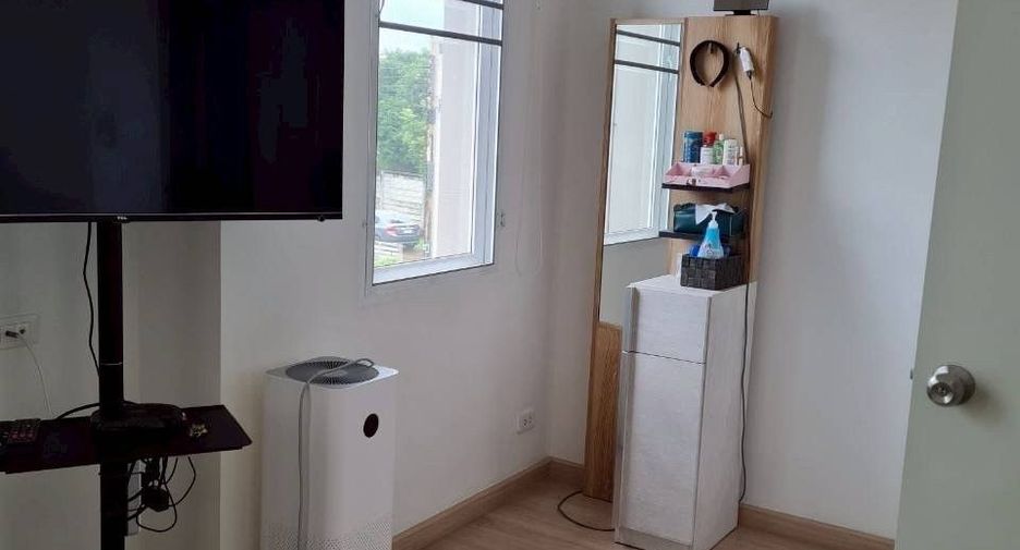 For sale 3 bedrooms townhouse in Nong Khaem, Bangkok