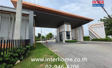 Casa adosada en venta de 3 habitaciones en Lat Lum Kaeo, Pathum Thani