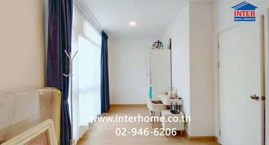 Casa adosada en venta de 3 habitaciones en Lat Lum Kaeo, Pathum Thani