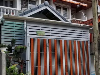 For sale 2 bedrooms townhouse in Saphan Sung, Bangkok