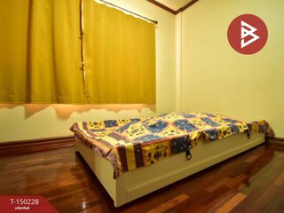 For sale 2 bedrooms townhouse in Saphan Sung, Bangkok