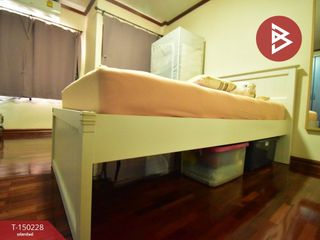 For sale 2 bedrooms townhouse in Saphan Sung, Bangkok