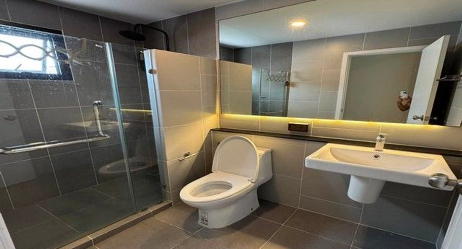 À vendre 3 chambres maison à Bang Bo, Samut Prakan
