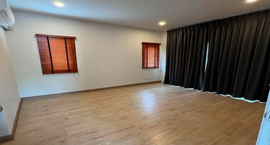 À vendre 3 chambres maison à Bang Bo, Samut Prakan