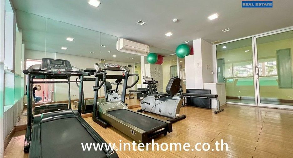 For sale 1 Beds condo in Din Daeng, Bangkok