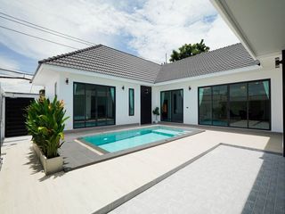 For sale 3 bedrooms villa in Bang Lamung, Chonburi