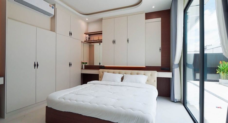 For sale 3 bedrooms villa in Bang Lamung, Chonburi