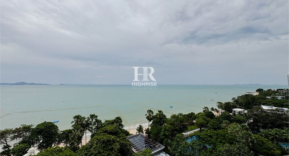 For sale 2 ベッドルーム condo in Bang Lamung, Chonburi