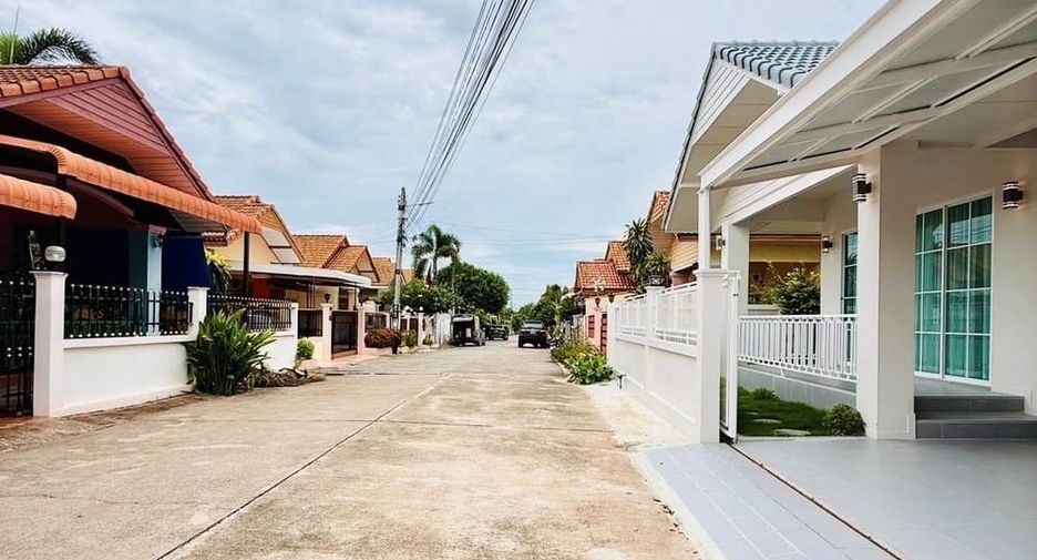 For sale 3 bedrooms house in Bang Lamung, Chonburi