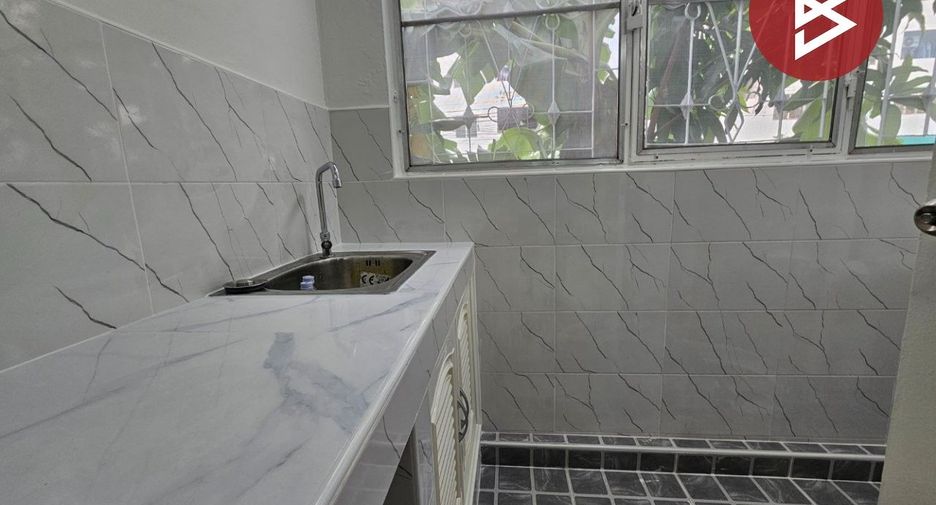 出售 1 卧室 公寓 在 Bang Sao Thong, Samut Prakan
