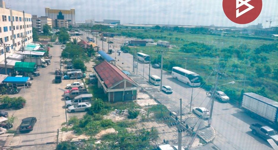 出售 1 卧室 公寓 在 Bang Sao Thong, Samut Prakan