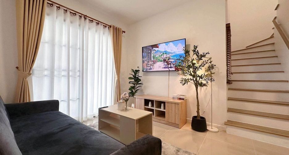 For rent 3 ベッドルーム townhouse in Mueang Chiang Mai, Chiang Mai
