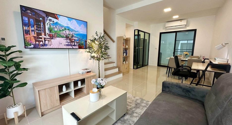 For rent 3 ベッドルーム townhouse in Mueang Chiang Mai, Chiang Mai
