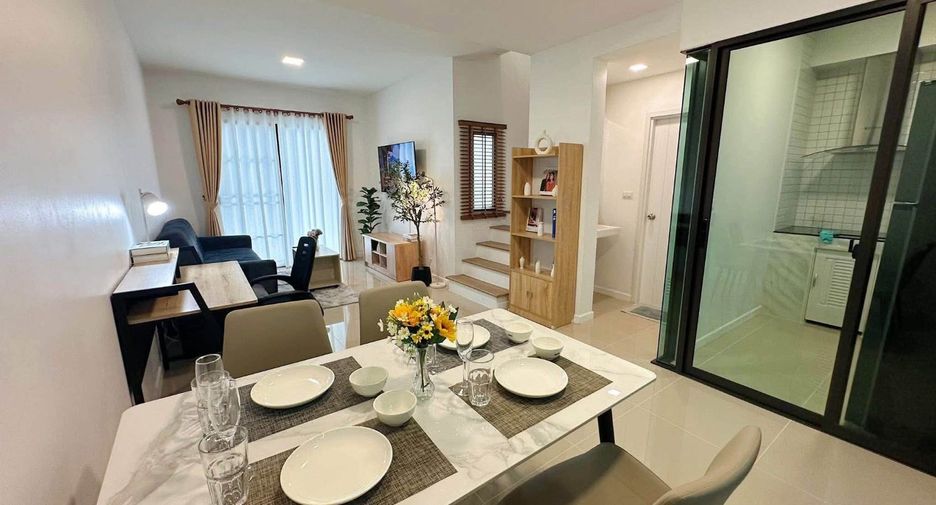 For rent 3 ベッドルーム townhouse in Mueang Chiang Mai, Chiang Mai