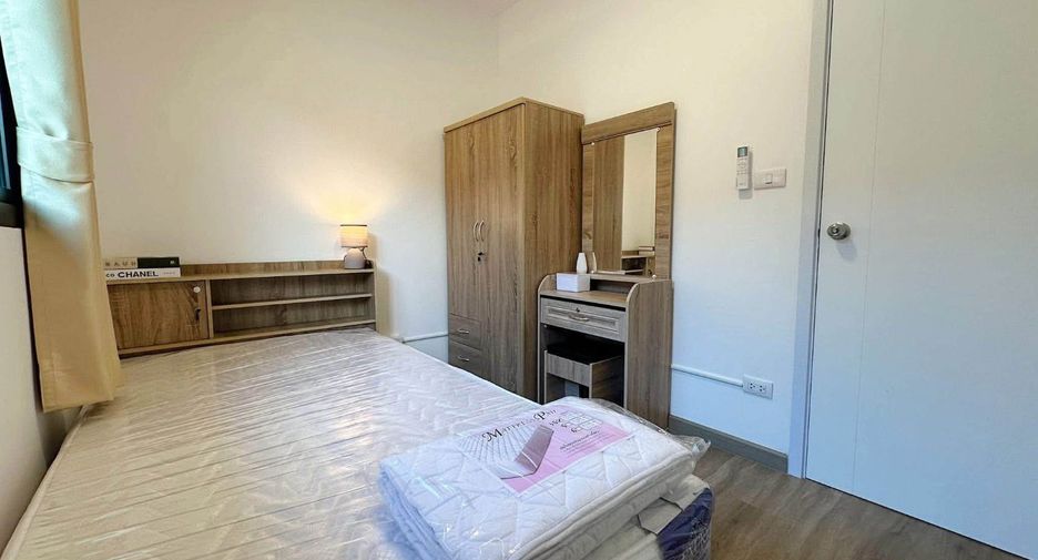 For rent 3 ベッドルーム townhouse in Mueang Chiang Mai, Chiang Mai