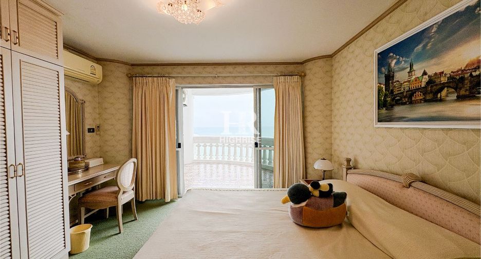 For sale 2 ベッドルーム condo in Bang Lamung, Chonburi