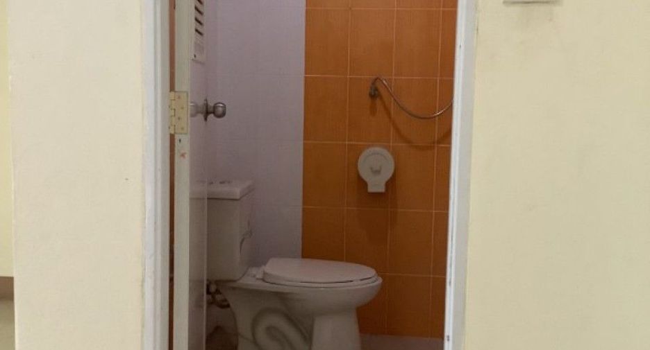 Продажа 2 спальни торговое помещение в Phichai, Уттарадит