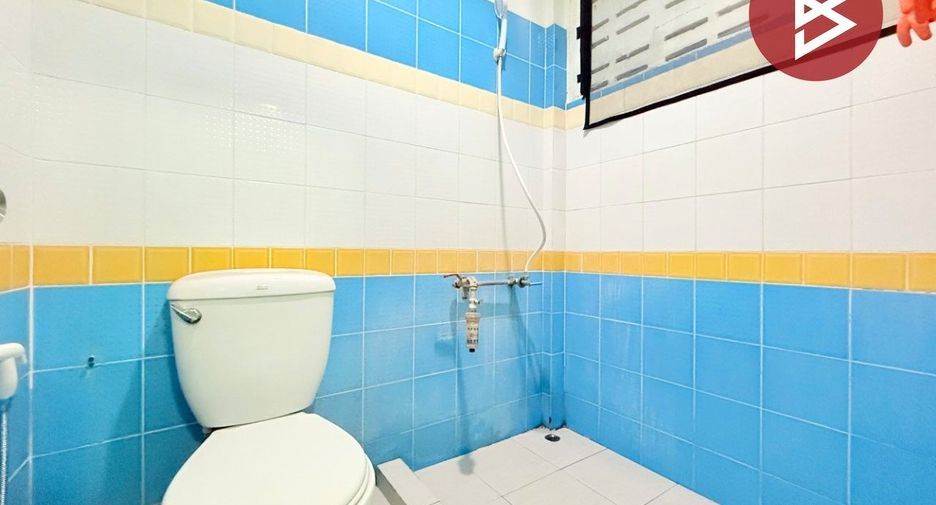 À vendre 2 chambres maison de ville à Mueang Samut Songkhram, Samut Songkhram