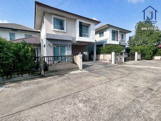 À vendre 3 chambres maison à Pak Kret, Nonthaburi