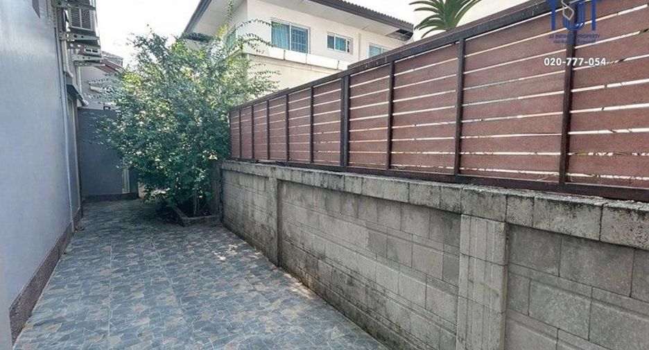 À vendre 3 chambres maison à Pak Kret, Nonthaburi