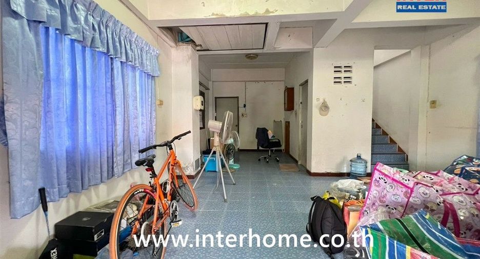 À vendre 2 chambres maison à Nong Chok, Bangkok