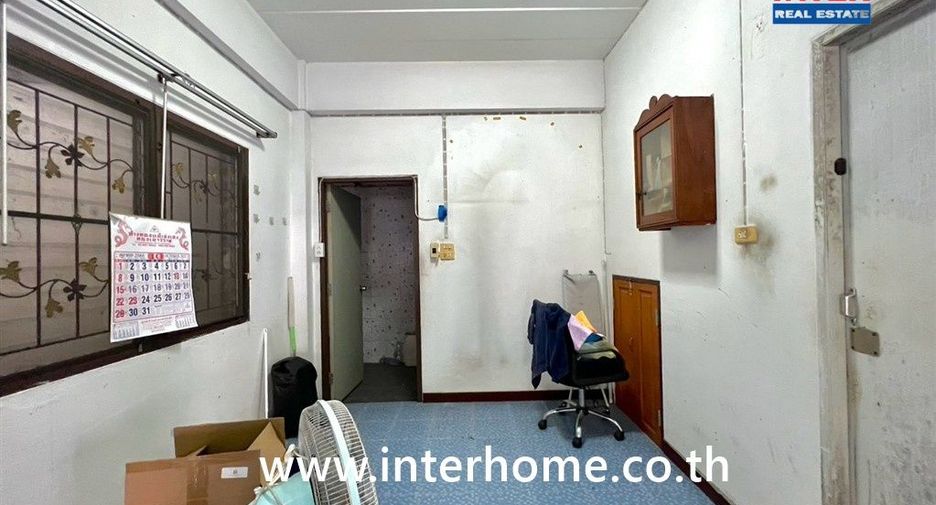 À vendre 2 chambres maison à Nong Chok, Bangkok