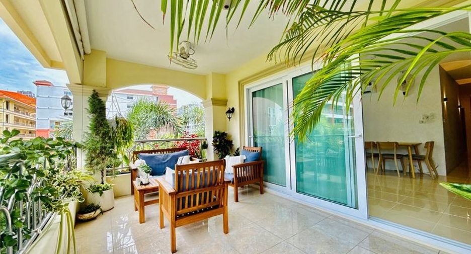For sale 2 ベッドルーム condo in Bang Lamung, Chonburi