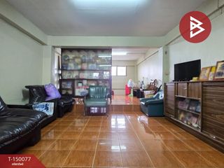 Gewerbefläche zum Kauf mit 3 Zimmer in Bang Khae, Bangkok
