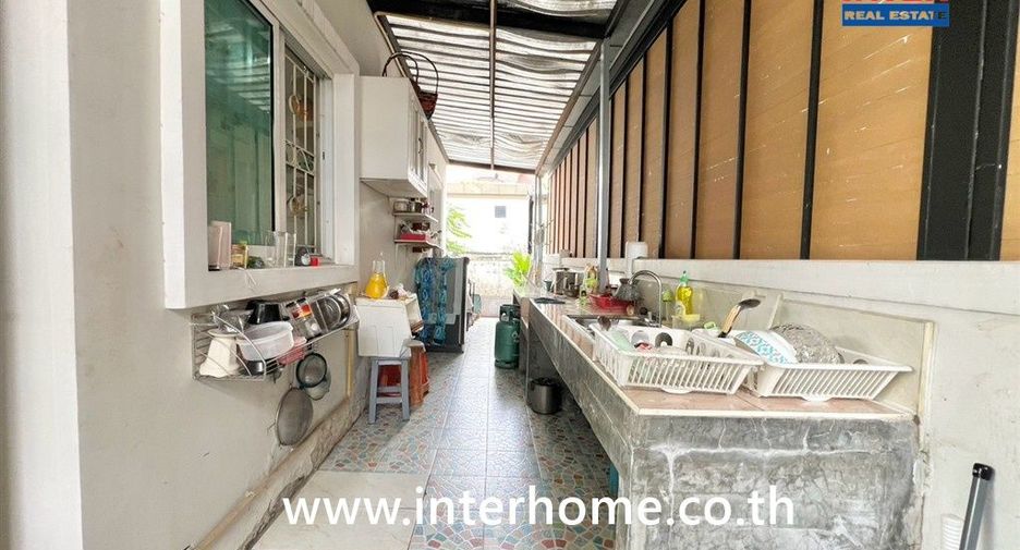 À vendre 4 chambres maison à Bang Khen, Bangkok