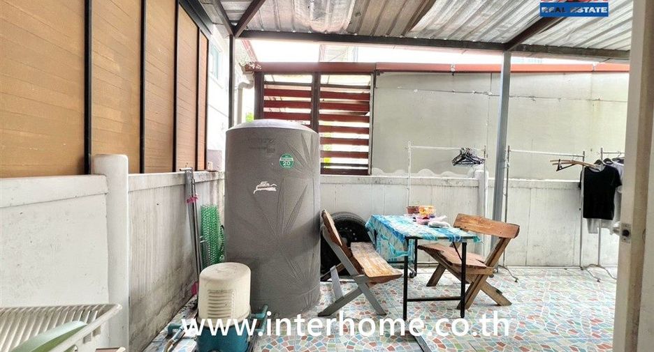 À vendre 4 chambres maison à Bang Khen, Bangkok