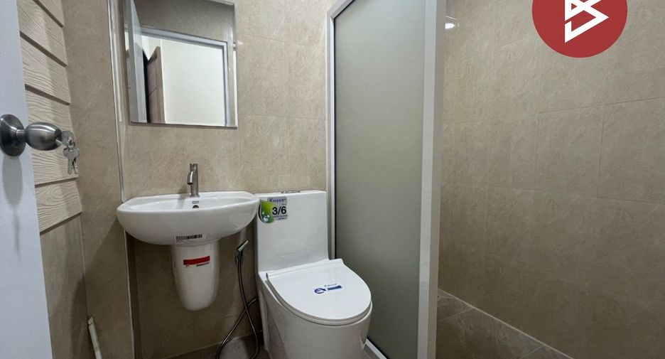 For sale 3 bedrooms house in Mueang Uthai Thani, Uthai Thani