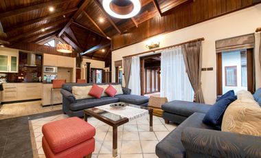 Villa en alquiler de 3 habitaciones en Bang Lamung, Chonburi