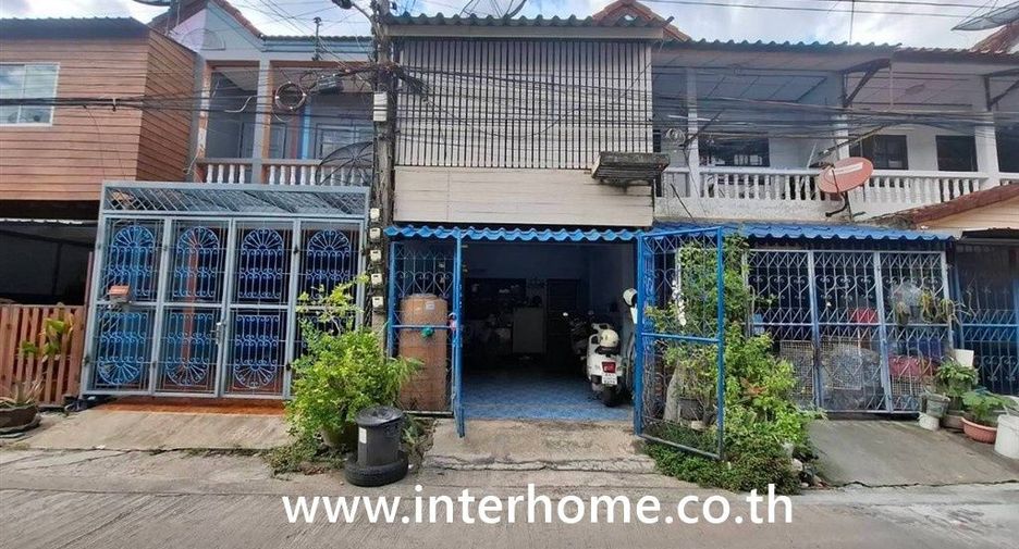 For sale 2 bedrooms townhouse in Lam Luk Ka, Pathum Thani