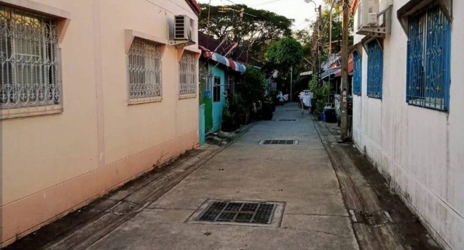 Продажа 1 кровать таунхаус в Mueang Chon Buri, Чонбури