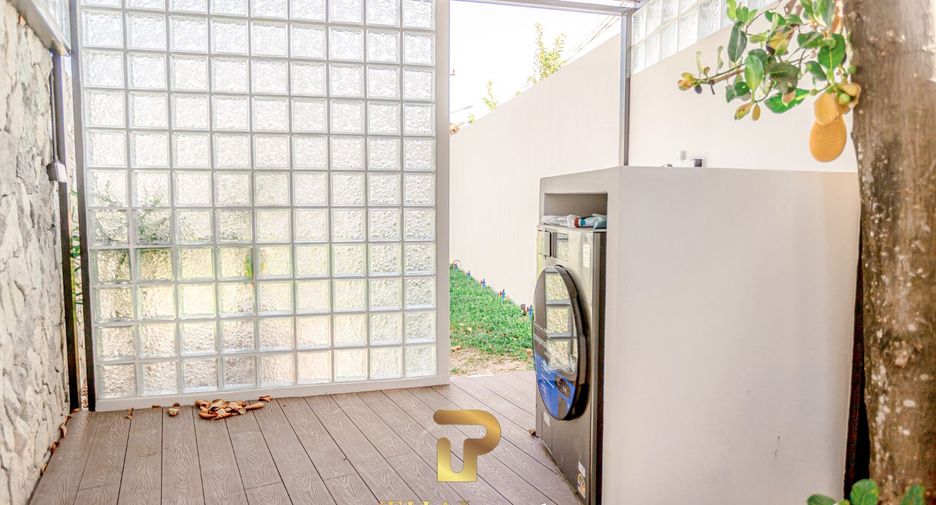 For sale 4 bedrooms villa in Bang Lamung, Chonburi