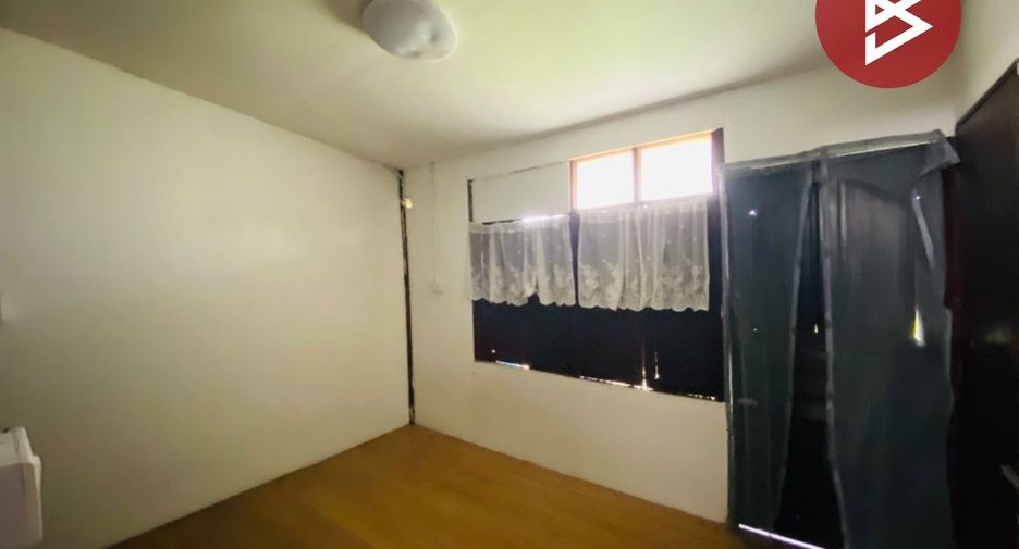 Casa en venta de 3 habitaciones en Phra Pradaeng, Samut Prakan