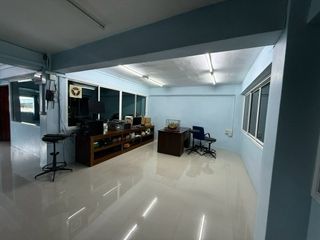 For sale 4 bedrooms retail Space in Chom Thong, Bangkok