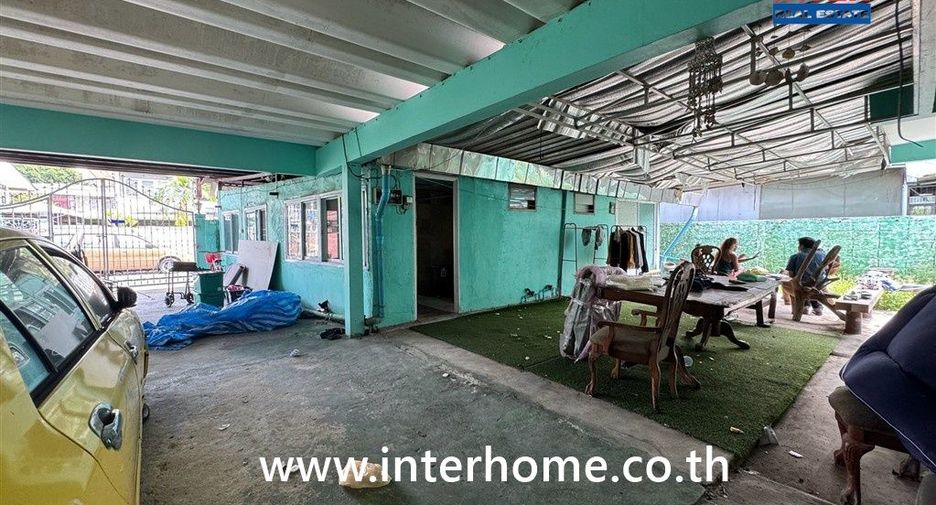 Casa en venta de 7 habitaciones en Khan Na Yao, Bangkok
