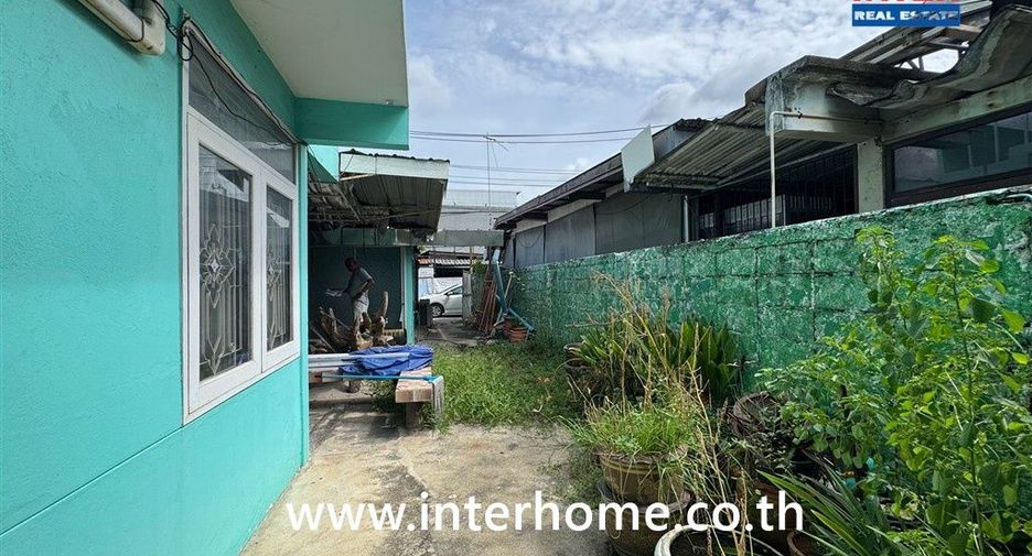 Casa en venta de 7 habitaciones en Khan Na Yao, Bangkok