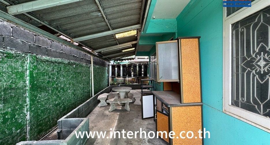 Casa en venta de 7 habitaciones en Khan Na Yao, Bangkok