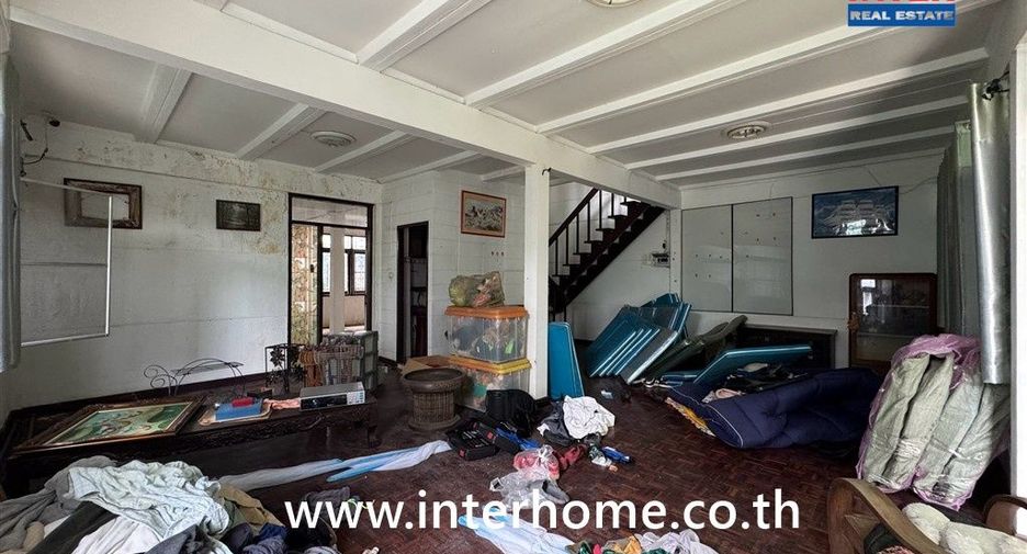 Casa en venta de 7 habitaciones en Khan Na Yao, Bangkok