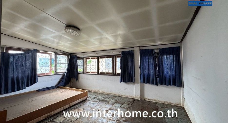 Casa en venta de 7 habitaciones en Khan Na Yao, Bangkok