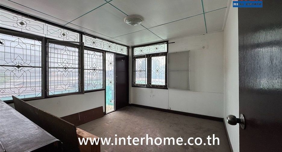 Casa en venta de 7 habitaciones en Khan Na Yao, Bangkok