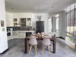 For sale 4 bedrooms villa in Jomtien, Pattaya
