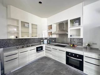 For sale 4 bedrooms villa in Jomtien, Pattaya