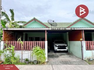 出售 2 卧室 联排别墅 在 Phan Thong, Chon Buri