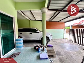 出售 2 卧室 联排别墅 在 Phan Thong, Chon Buri