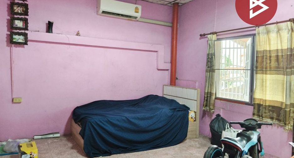 Gewerbefläche zum Kauf mit 4 Zimmer in Lat Krabang, Bangkok