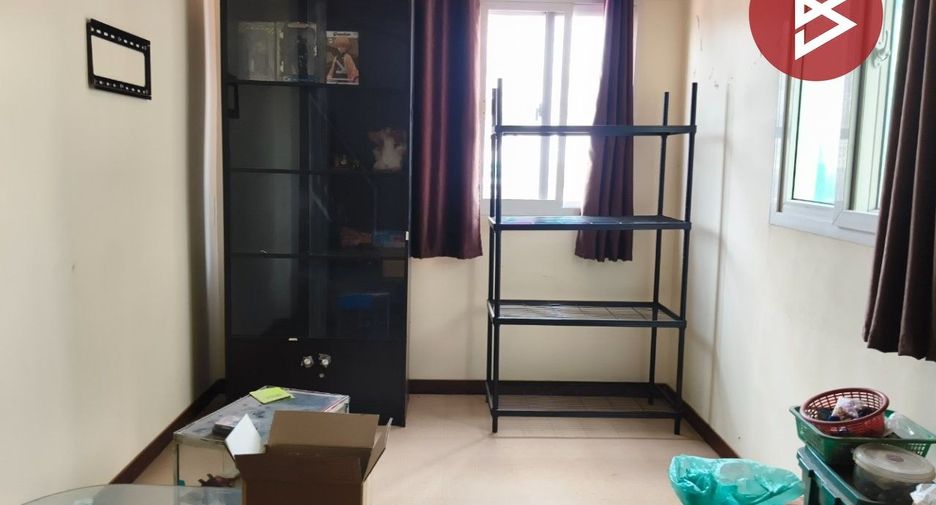 Gewerbefläche zum Kauf mit 4 Zimmer in Lat Krabang, Bangkok