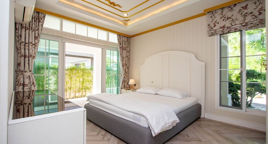 For sale 6 bedrooms house in Mueang Chiang Mai, Chiang Mai